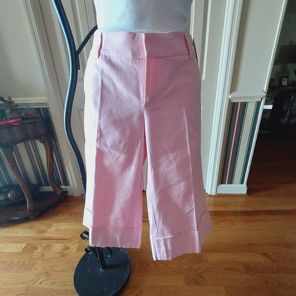 Lilly Pulitzer Courtney Iced Pink Bermuda Shorts Siz 4 NWT
